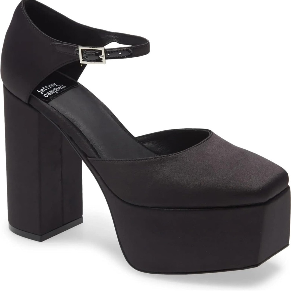 Jeffrey Campbell Ovr n Out size 9